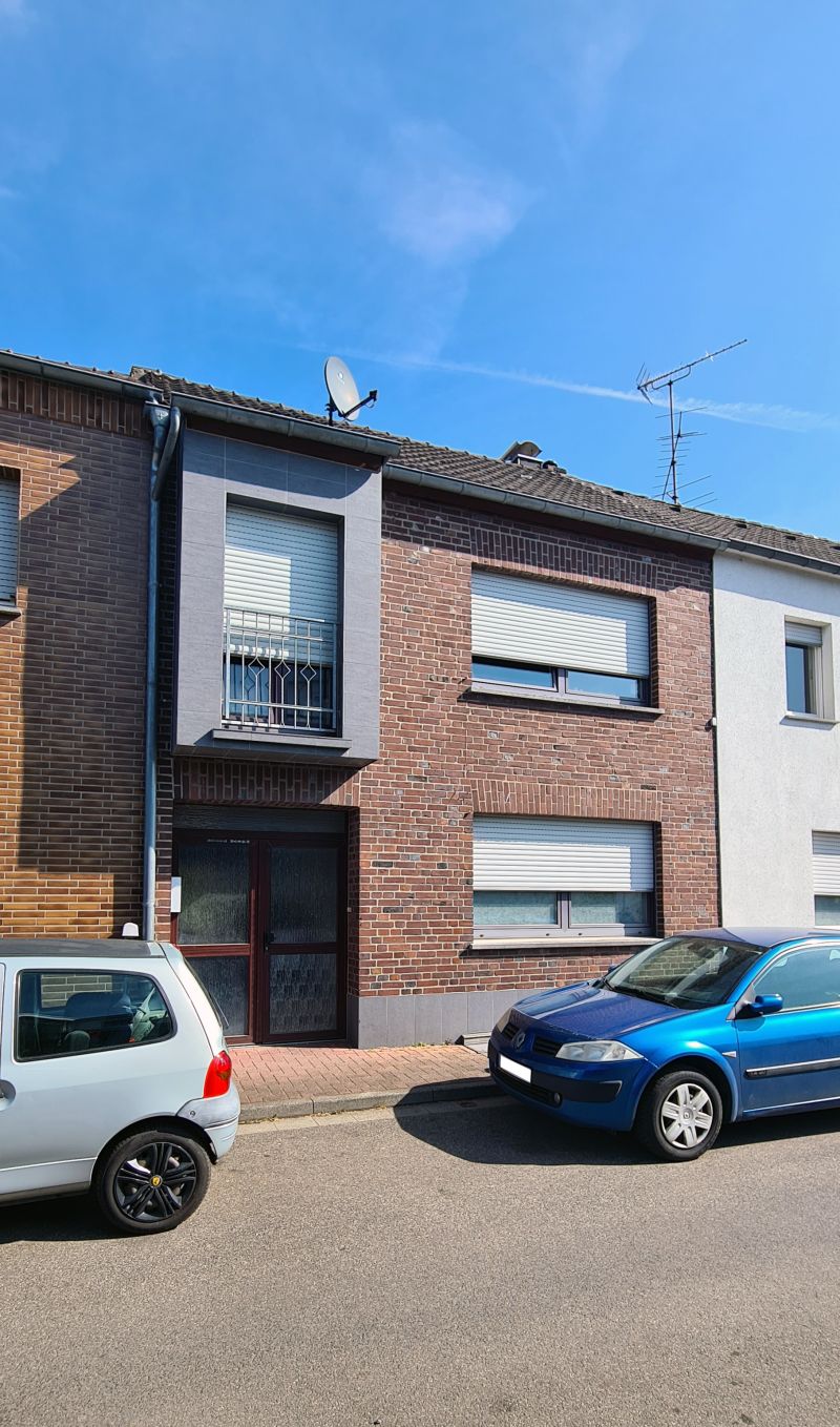 EIGENNUTZ ODER KAPITALANLAGE: SCHÖNES HAUS IN RUHIGER LAGE VON HÜCKELHOVEN-RATHEIM